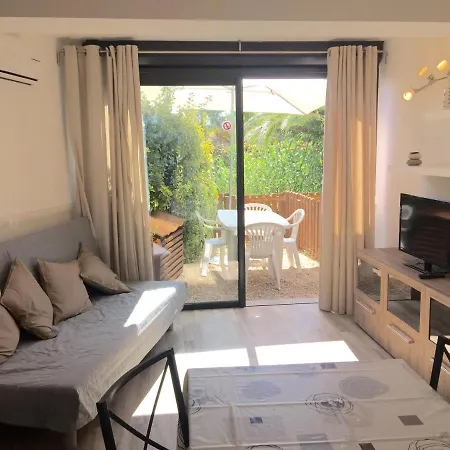 Renove Aux Portes De St Tropez Apartman Gassin